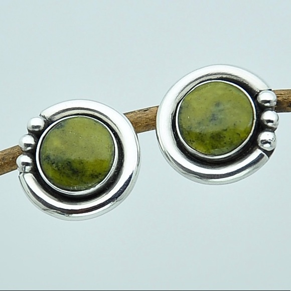 Serpentine Studs 925 Sterling - Picture 1 of 2